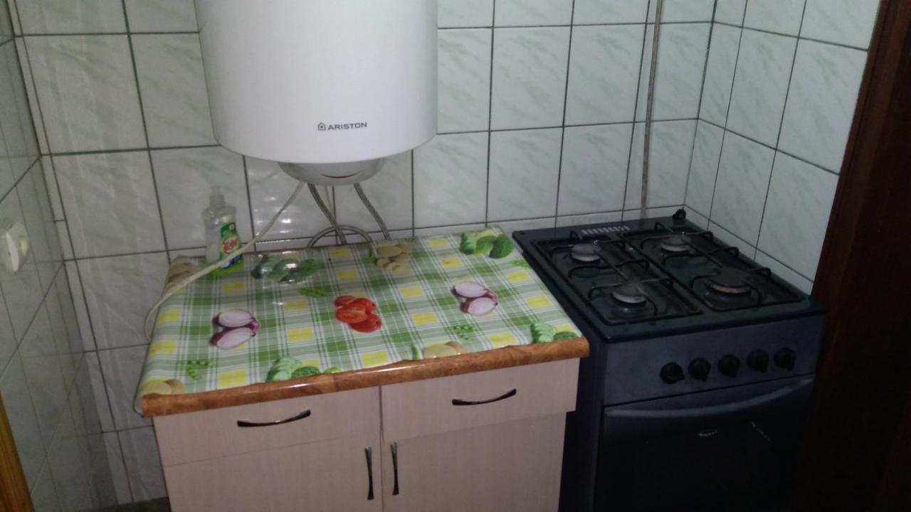ヤレムチャБазилік Люксアパートメント エクステリア 写真